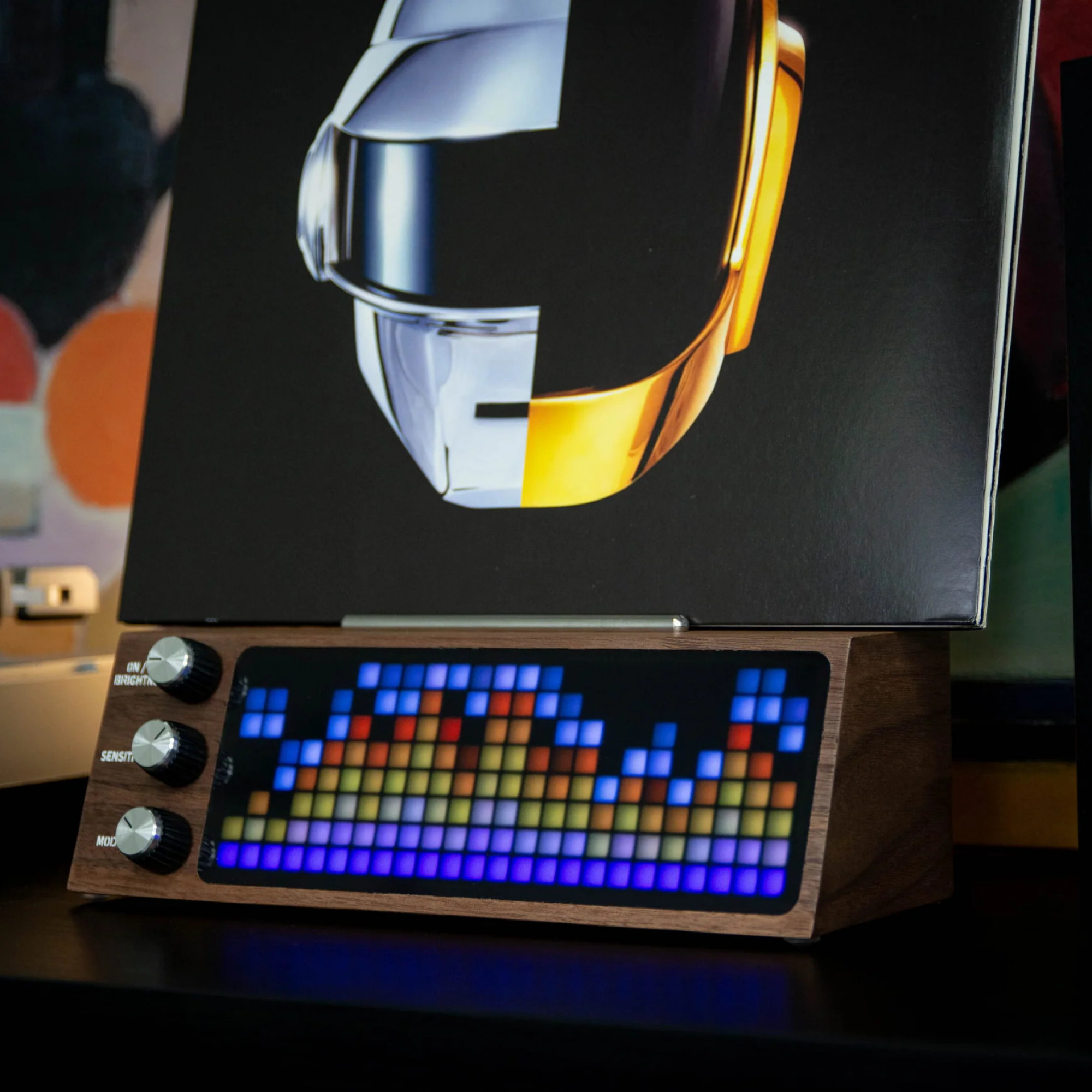 Гаджет для колекціонерів вінілу Smart Now Playing Vinyl Record Stand